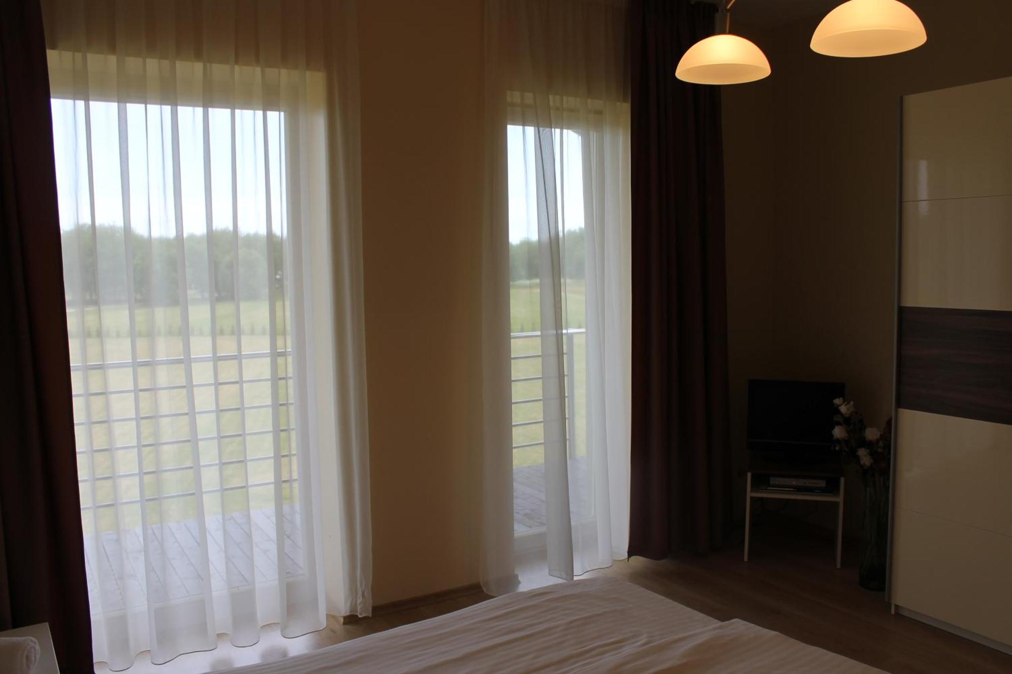 Beach Guesthouse Lenkas Saraiķi Exteriör bild